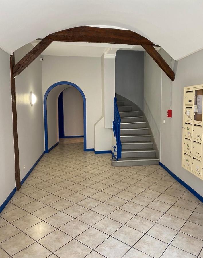 Beau Studio Centre Ville Et Proche Gare ブールジュ エクステリア 写真